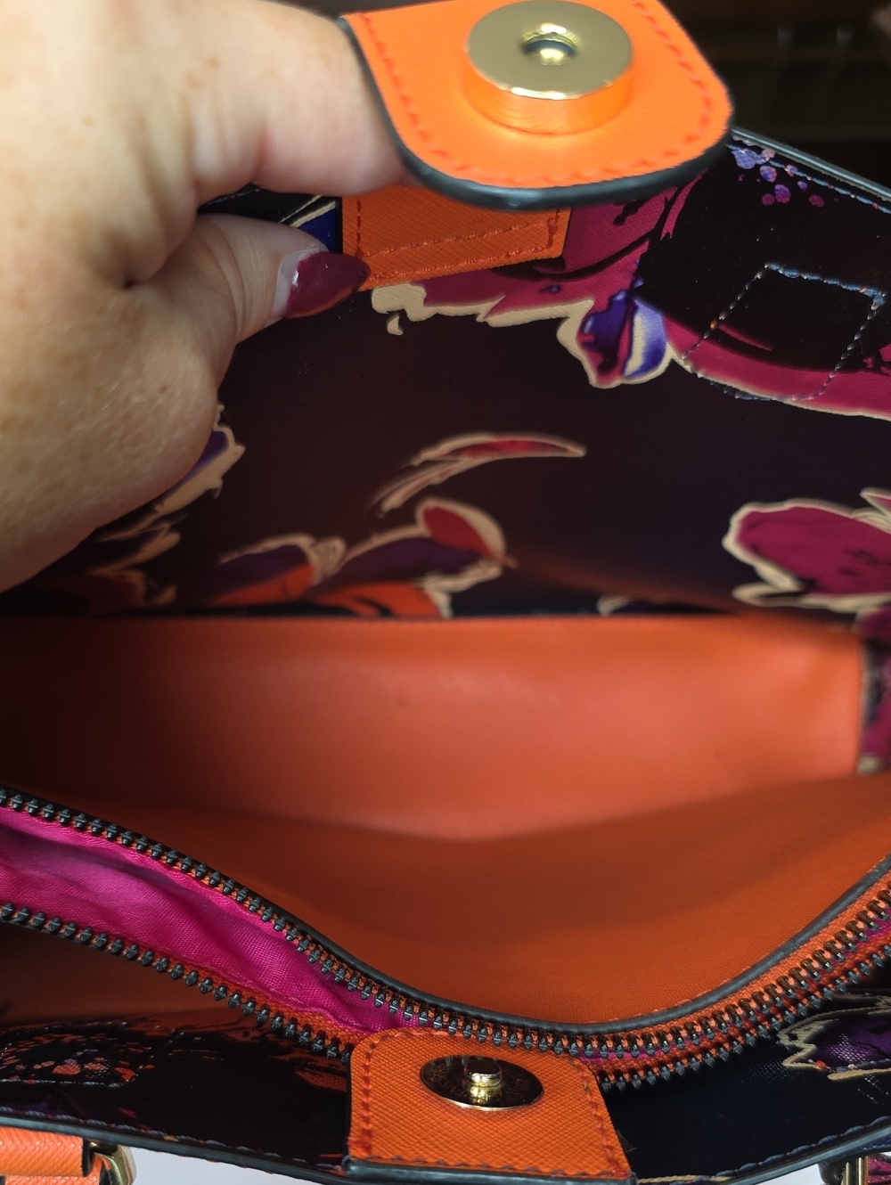 Trina Turk Orange Saffiano Satchel Bag Medium Floral Interior Vibrant Bold Autum - Picture 12 of 15